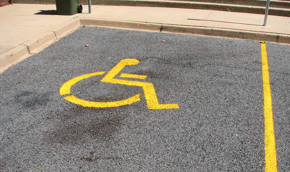 стоянка для инвалидов кто имеет право парковаться